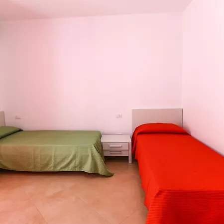 Дом отдыха Family Porto Vecchio Лампедуза