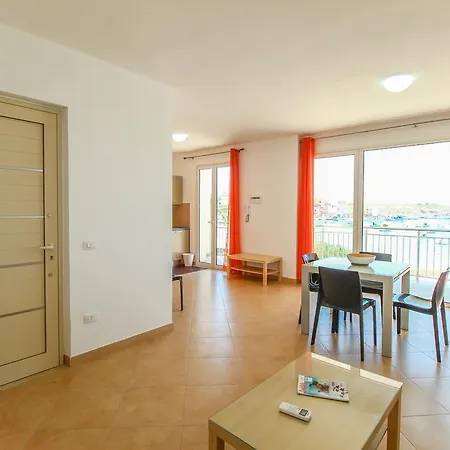 Family Porto Vecchio *